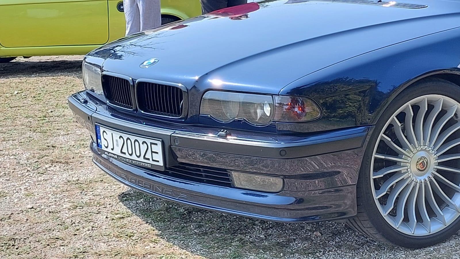 Zdjęcie w galerii na portalu naszraciborz.pl: MRfest 2025 rozgrzał Kuźnię Raciborską. Święto klasyki, tuningu i mocy [FOTO] wiadomości z regionu