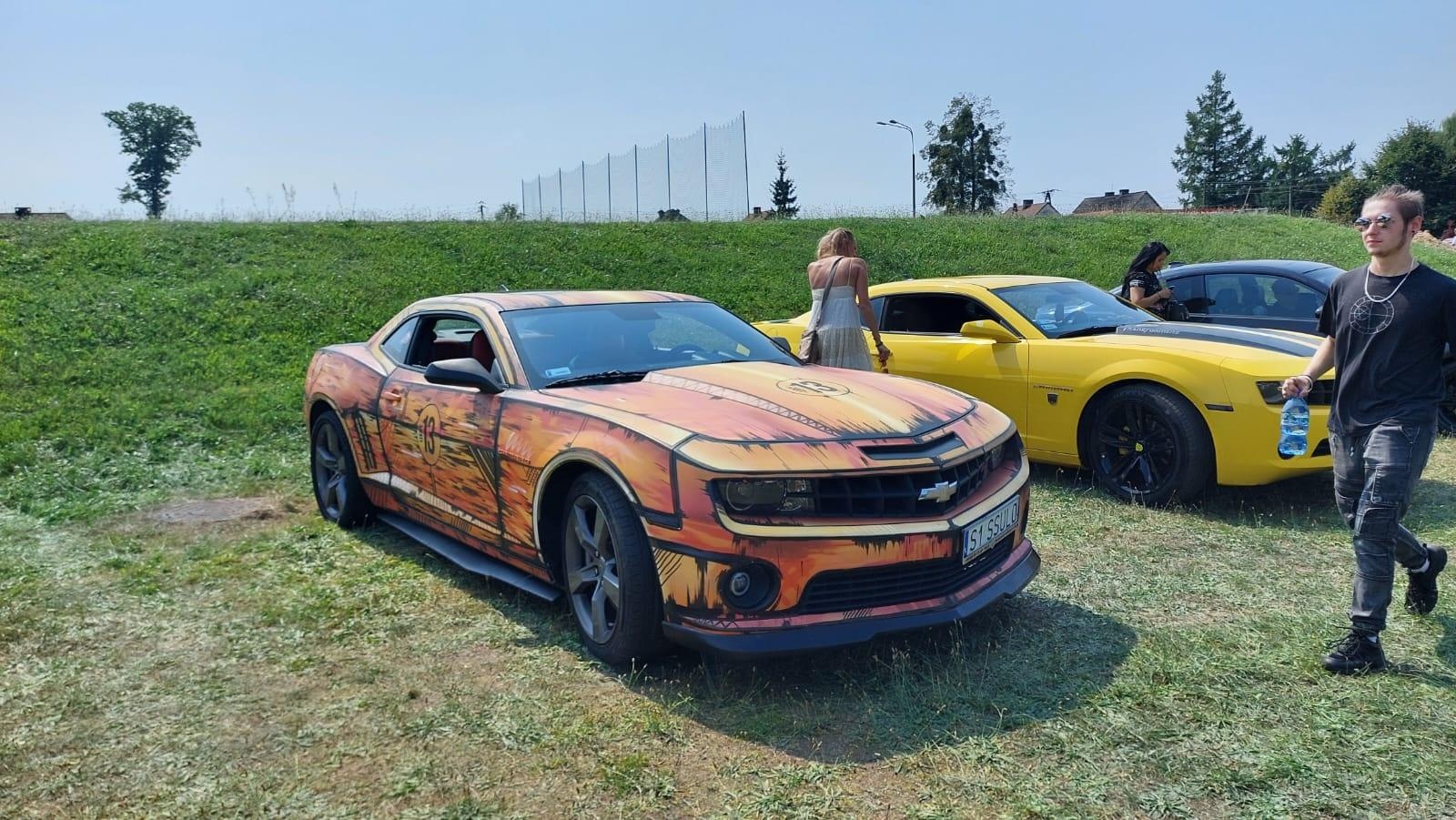 Zdjęcie w galerii na portalu naszraciborz.pl: MRfest 2025 rozgrzał Kuźnię Raciborską. Święto klasyki, tuningu i mocy [FOTO] wiadomości z regionu