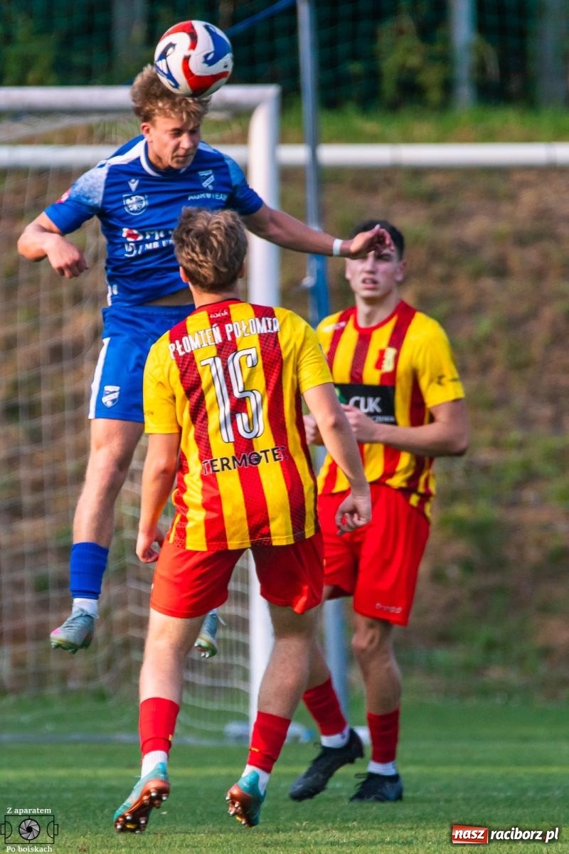 Zdjęcie w galerii na portalu naszraciborz.pl: Dwa mecze, sześć punktów. Najlepszy start Unii Racibórz od wielu lat [FOTO] wiadomości z regionu