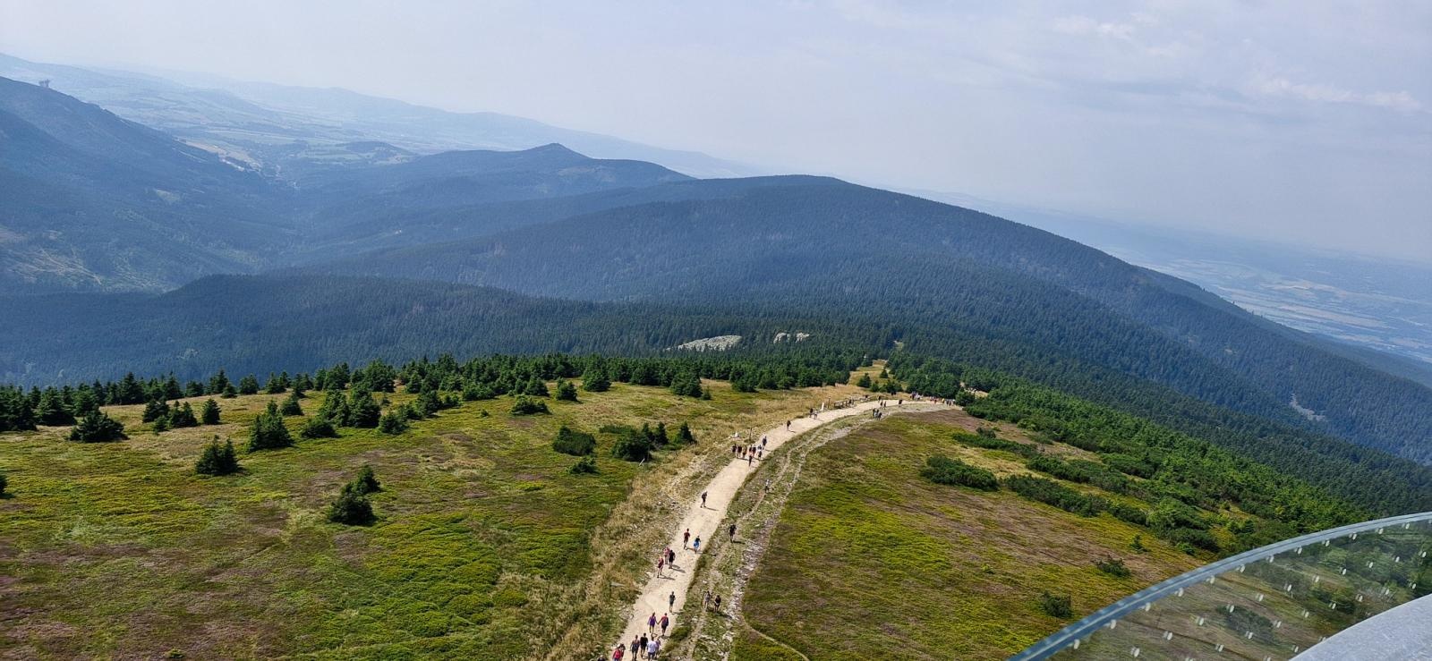Zdjęcie w galerii na portalu naszraciborz.pl: Raciborzanie zdobyli Śnieżnik w ramach górskiej wyprawy PTTK wiadomości z regionu