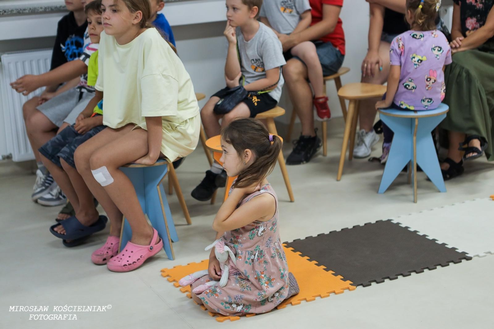 Zdjęcie w galerii na portalu naszraciborz.pl: Nocny Miszmasz w SOWA Racibórz przyciągnął pasjonatów nauki wiadomości z regionu