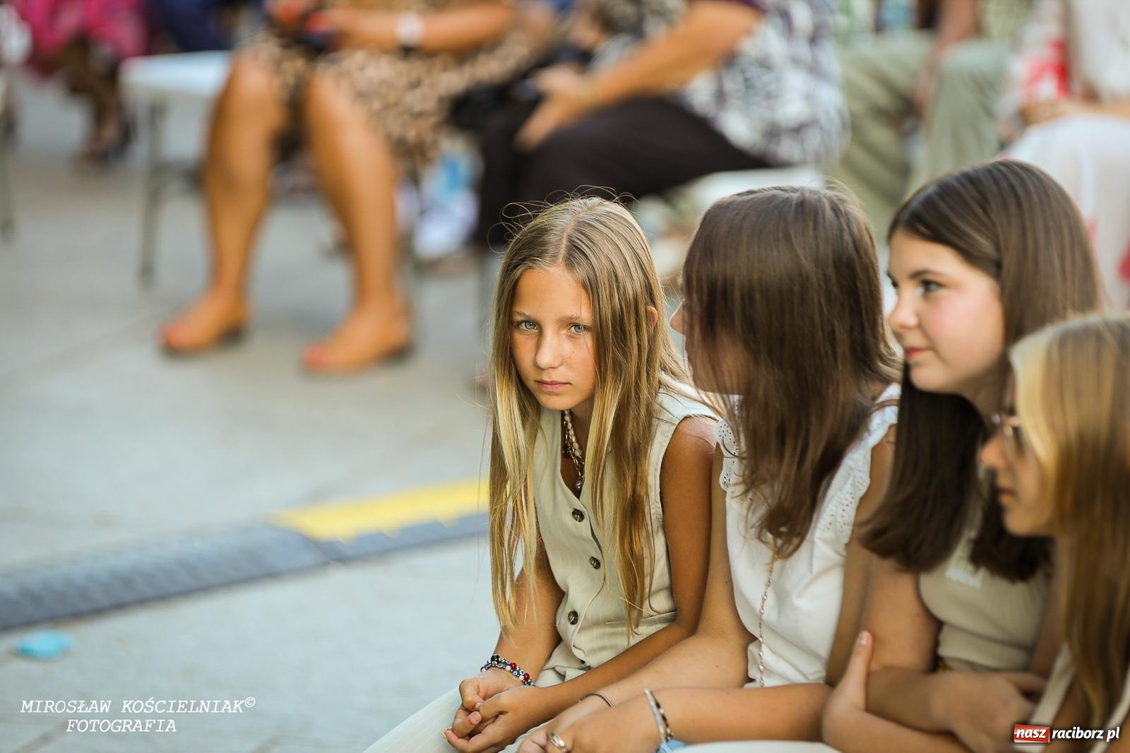 Zdjęcie w galerii na portalu naszraciborz.pl: Młode talenty na scenie parku im. Miasta Roth [FOTO i WIDEO] wiadomości z regionu