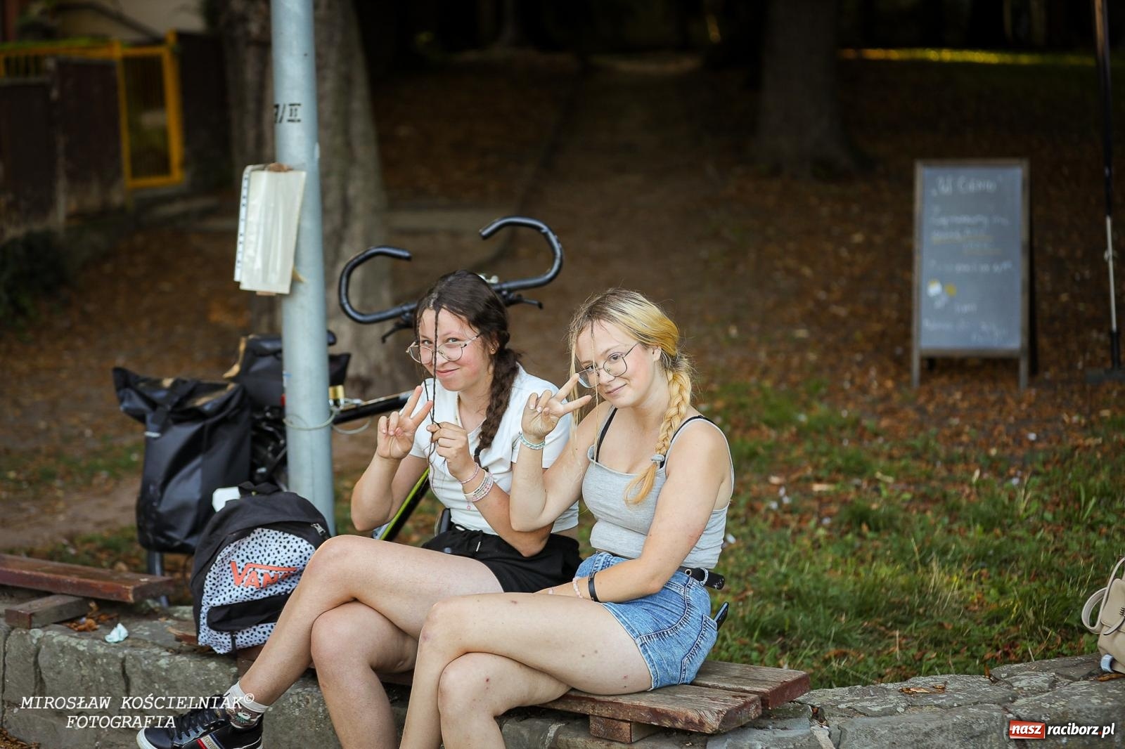 Zdjęcie w galerii na portalu naszraciborz.pl: Młode talenty na scenie parku im. Miasta Roth [FOTO i WIDEO] wiadomości z regionu