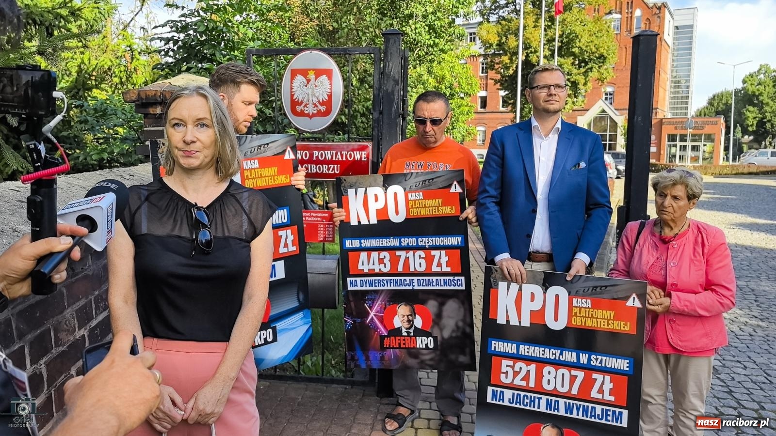 Zdjęcie w galerii na portalu naszraciborz.pl: Konferencja PiS w sprawie KPO. Michał Woś: Każdy dzień rządów Tuska to dzień stracony [WIDEO] wiadomości z regionu