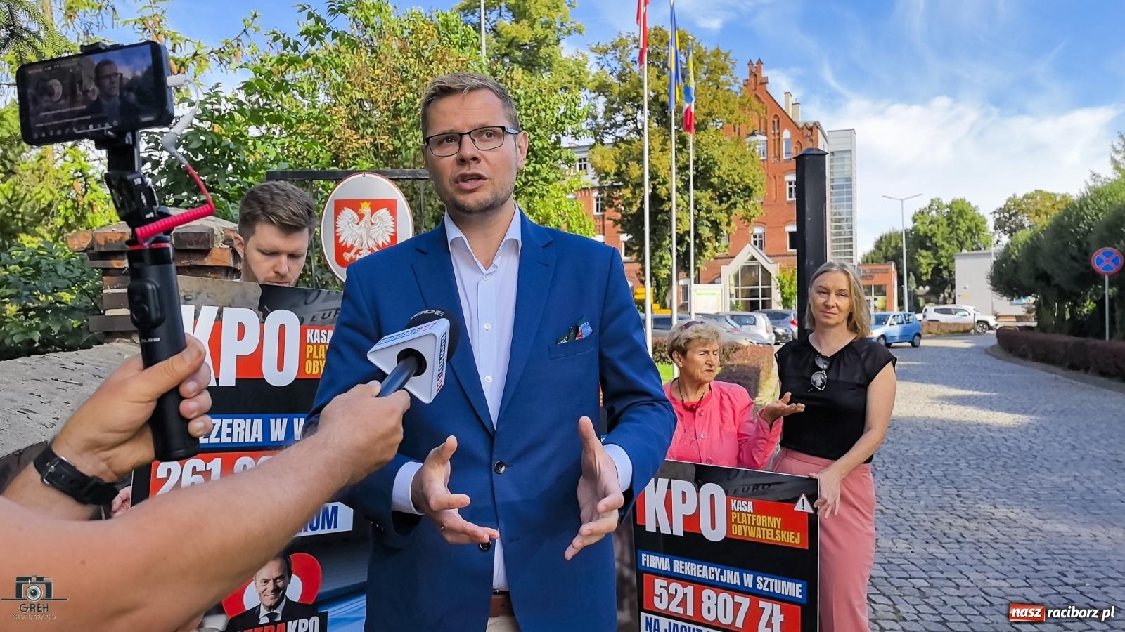 Zdjęcie w galerii na portalu naszraciborz.pl: Konferencja PiS w sprawie KPO. Michał Woś: Każdy dzień rządów Tuska to dzień stracony [WIDEO] wiadomości z regionu