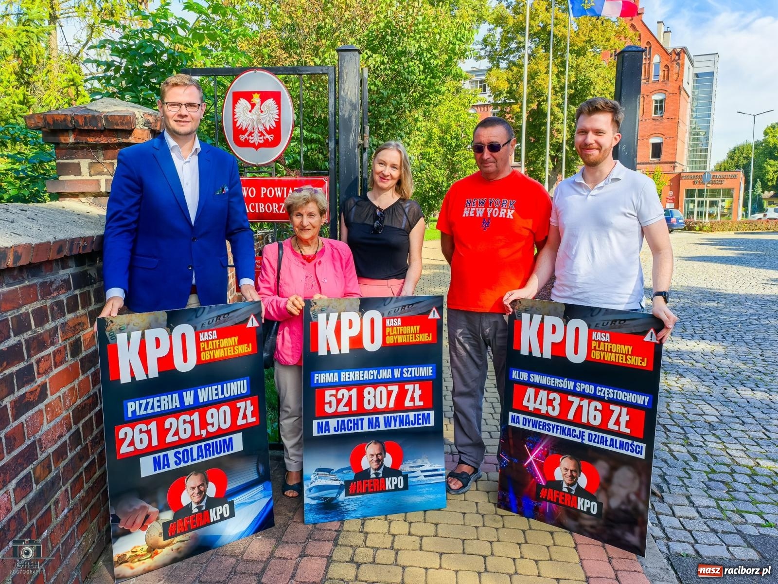 Zdjęcie w galerii na portalu naszraciborz.pl: Konferencja PiS w sprawie KPO. Michał Woś: Każdy dzień rządów Tuska to dzień stracony [WIDEO] wiadomości z regionu