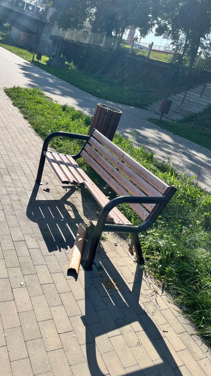 Zdjęcie w galerii na portalu naszraciborz.pl: Bulwary niszczeją, monitoring w drodze. Głos mieszkańców i decyzja władz wiadomości z regionu