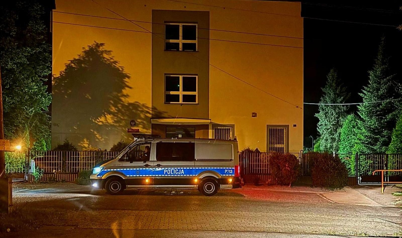 Zdjęcie w galerii na portalu naszraciborz.pl: Wzmożone patrole w gminie Krzyżanowice. Ściągnięto posiłki z Katowic wiadomości z regionu