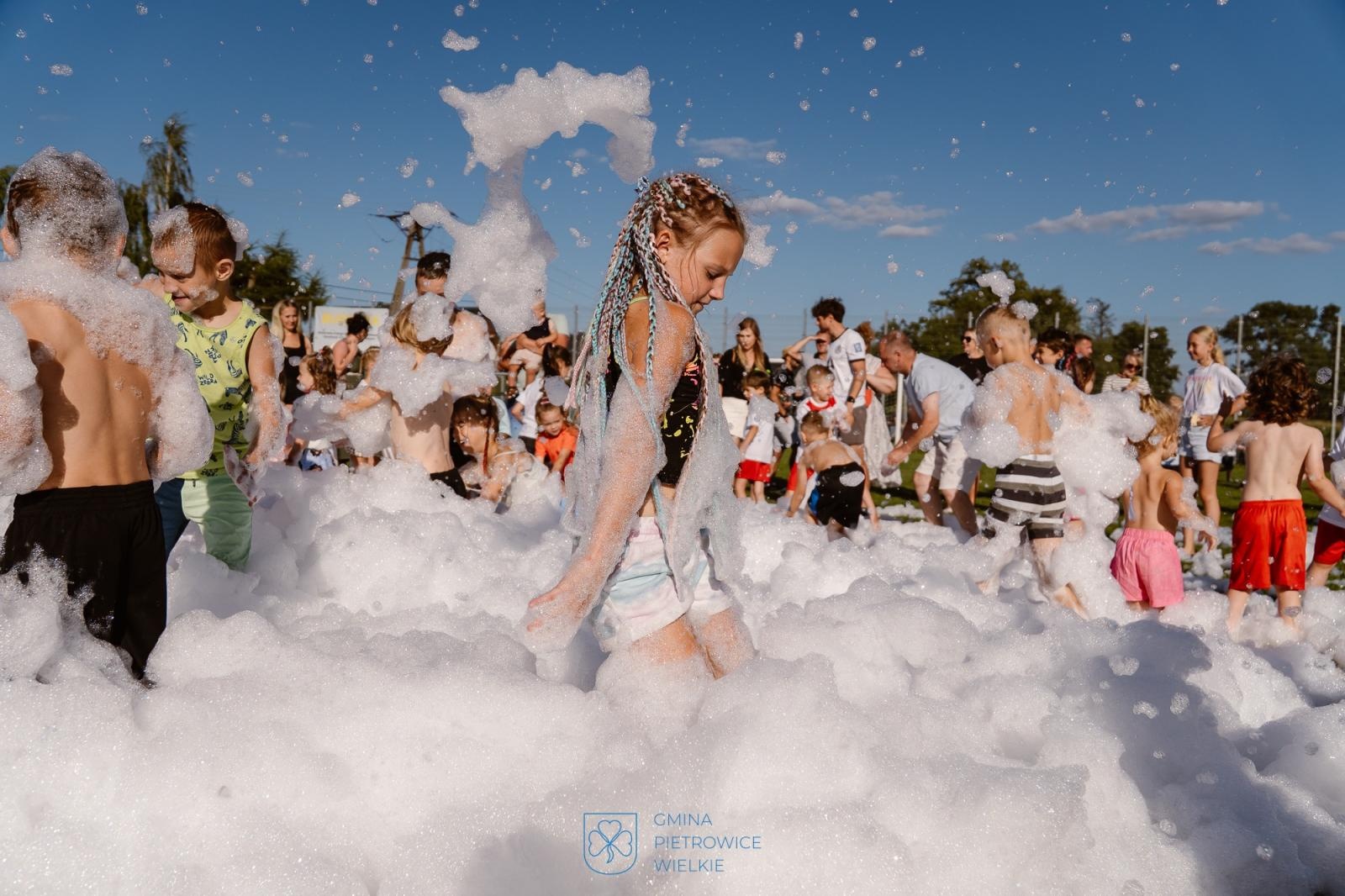 Zdjęcie w galerii na portalu naszraciborz.pl: Cyprzanów świętował dożynki – sport, muzyka i dobra zabawa wiadomości z regionu