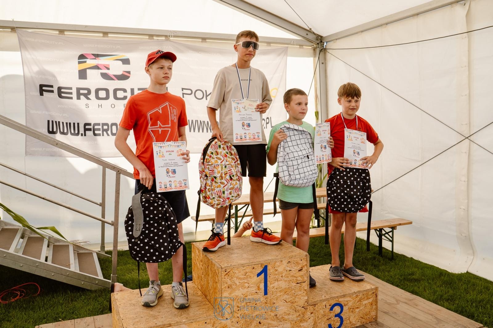 Zdjęcie w galerii na portalu naszraciborz.pl: Cyprzanów świętował dożynki – sport, muzyka i dobra zabawa wiadomości z regionu