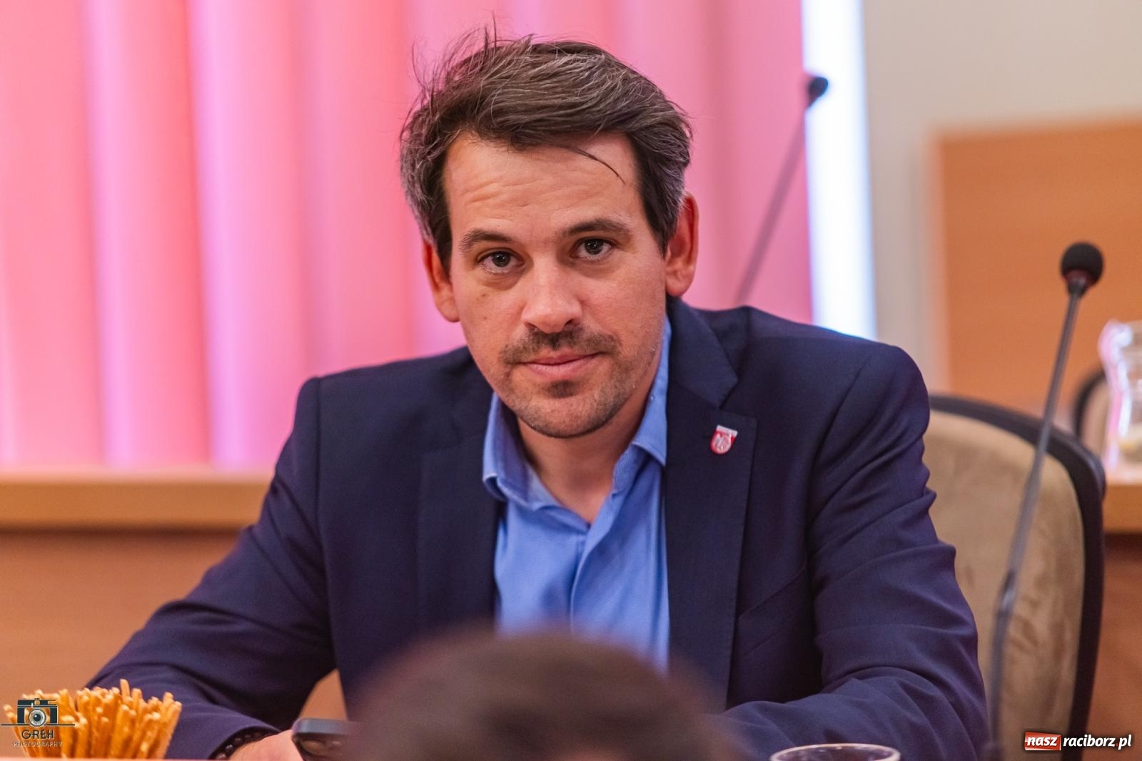 Zdjęcie w galerii na portalu naszraciborz.pl: Migawki z komisji oświaty: radni o egzaminach ósmoklasisty i remontach szkół wiadomości z regionu