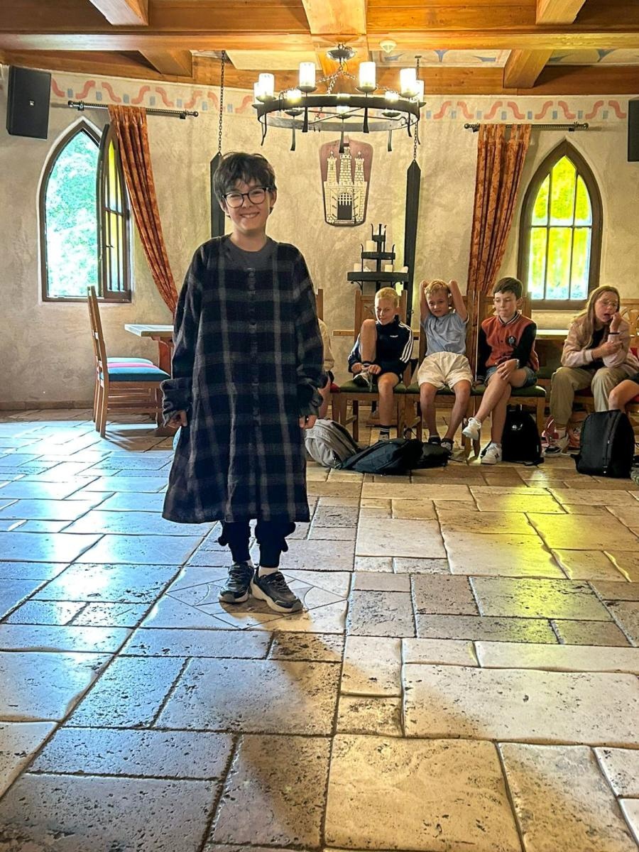 Zdjęcie w galerii na portalu naszraciborz.pl: Lato z RCK na wycieczce w Warowni Rycerzy Pszczyńskich wiadomości z regionu