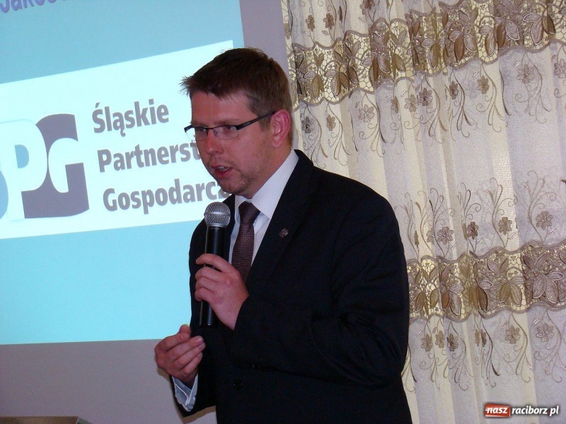 Zdjęcie w galerii na portalu naszraciborz.pl: Małe jest piękne, ale duży może więcej wiadomości z regionu