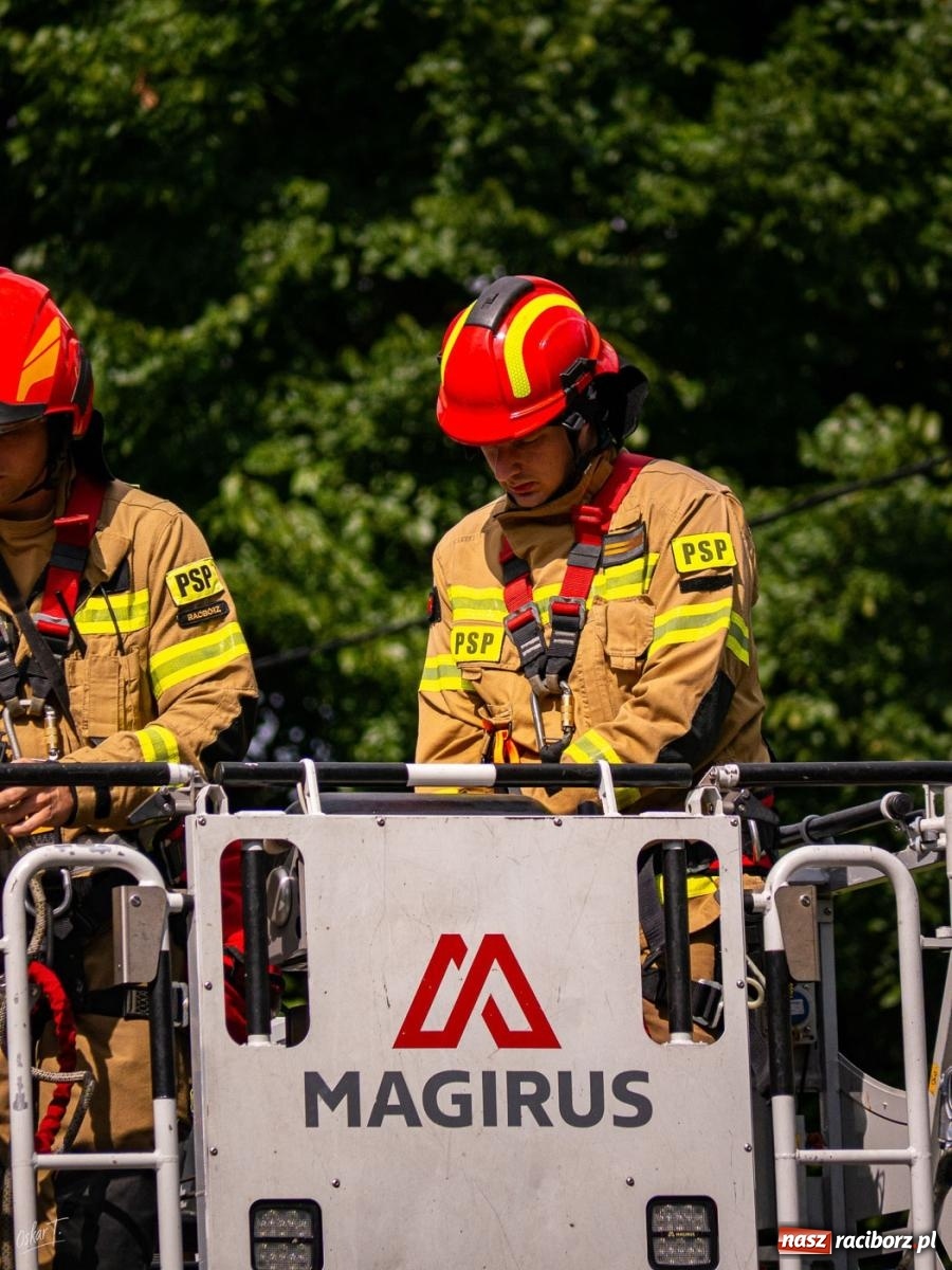 Zdjęcie w galerii na portalu naszraciborz.pl: Dramatyczny dzień dla służb ratunkowych w powiecie raciborskim wiadomości z regionu