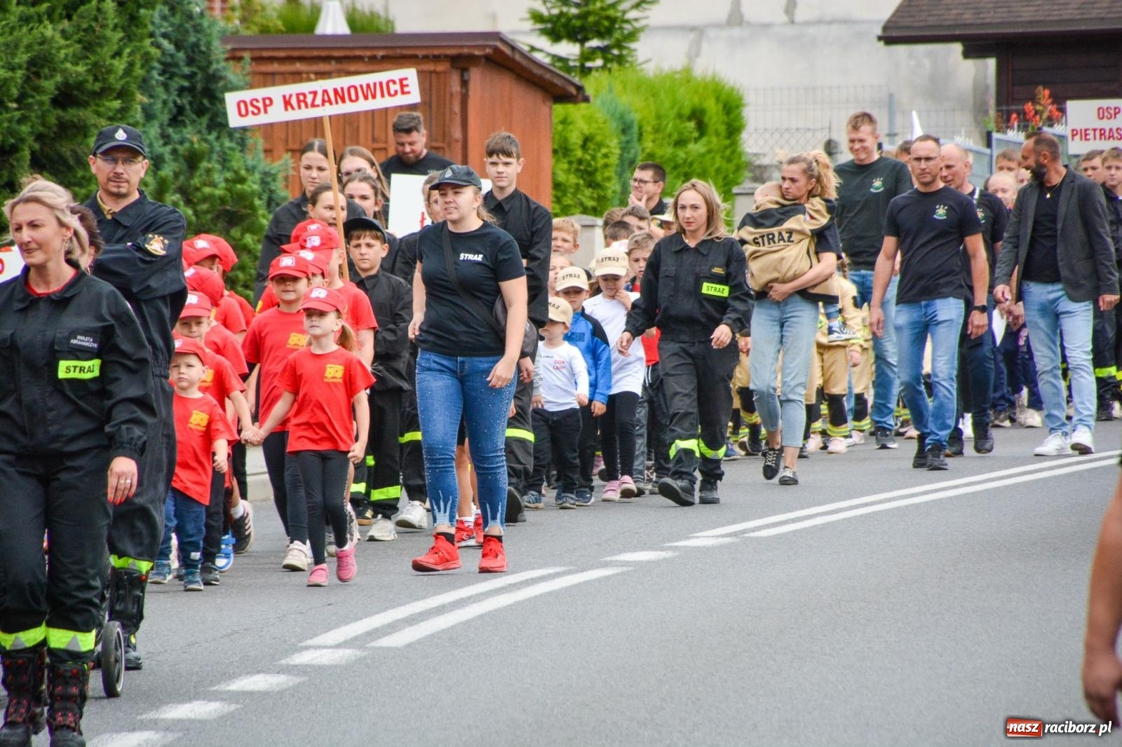 Zdjęcie w galerii na portalu naszraciborz.pl: Odważny Mały Strażak w Bojanowie – młodzi druhowie pokazują swoje umiejętności wiadomości z regionu