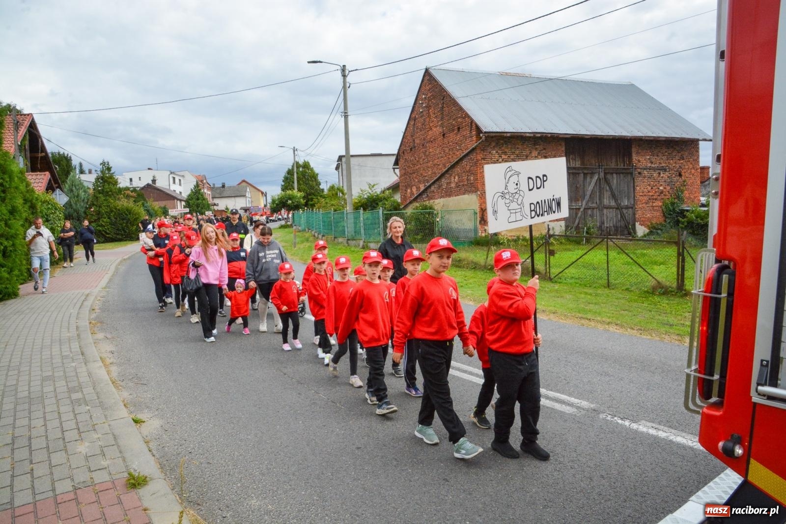 Zdjęcie w galerii na portalu naszraciborz.pl: Odważny Mały Strażak w Bojanowie – młodzi druhowie pokazują swoje umiejętności wiadomości z regionu