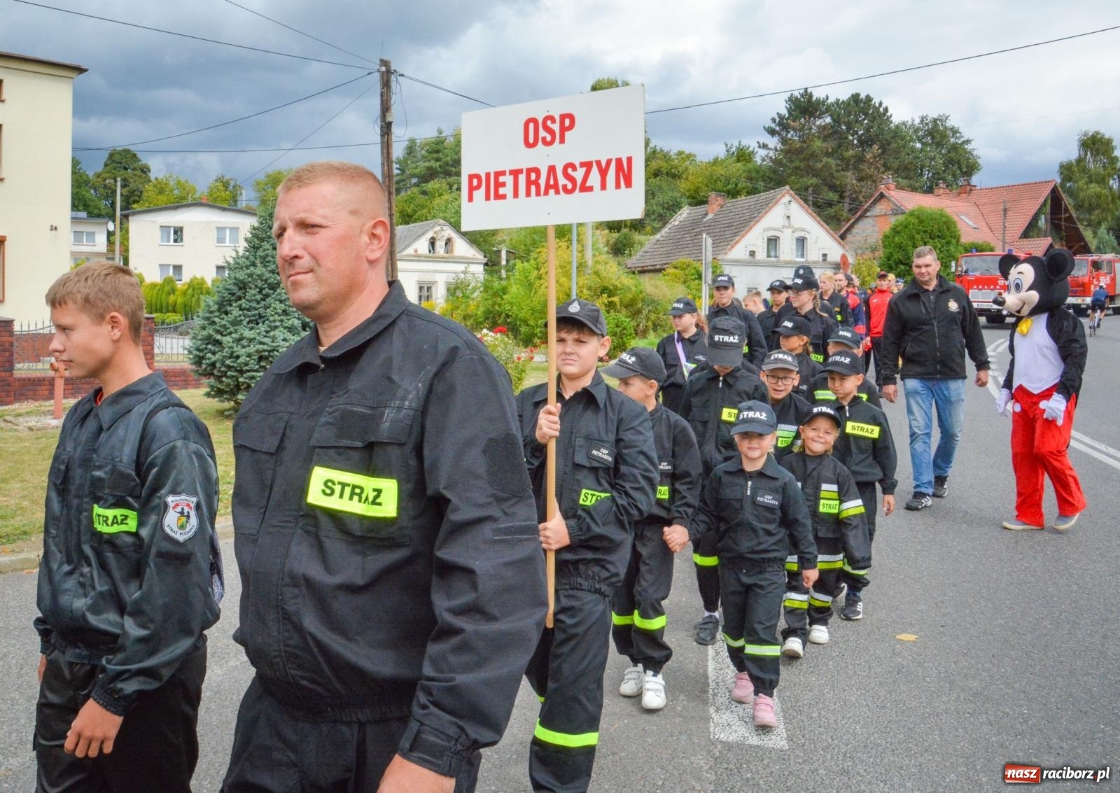 Zdjęcie w galerii na portalu naszraciborz.pl: Odważny Mały Strażak w Bojanowie – młodzi druhowie pokazują swoje umiejętności wiadomości z regionu