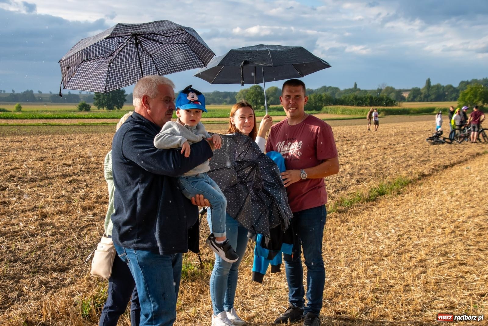 Zdjęcie w galerii na portalu naszraciborz.pl: Zmagania rolniczych potworów, czyli trzydziestki kontra sześćdziesiątki w Bolesławiu [FOTO i WIDEO] wiadomości z regionu