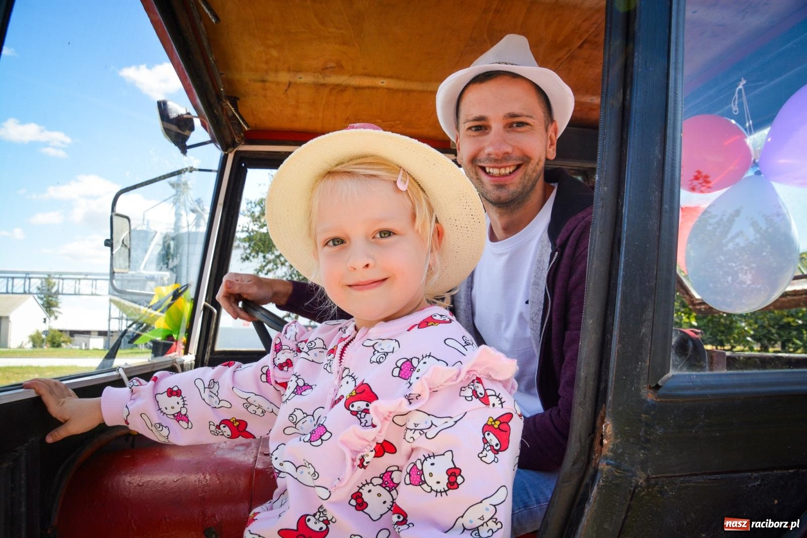 Zdjęcie w galerii na portalu naszraciborz.pl: Dożynki parafii Modzurów w Szonowicach – święto plonów i tradycji wiadomości z regionu