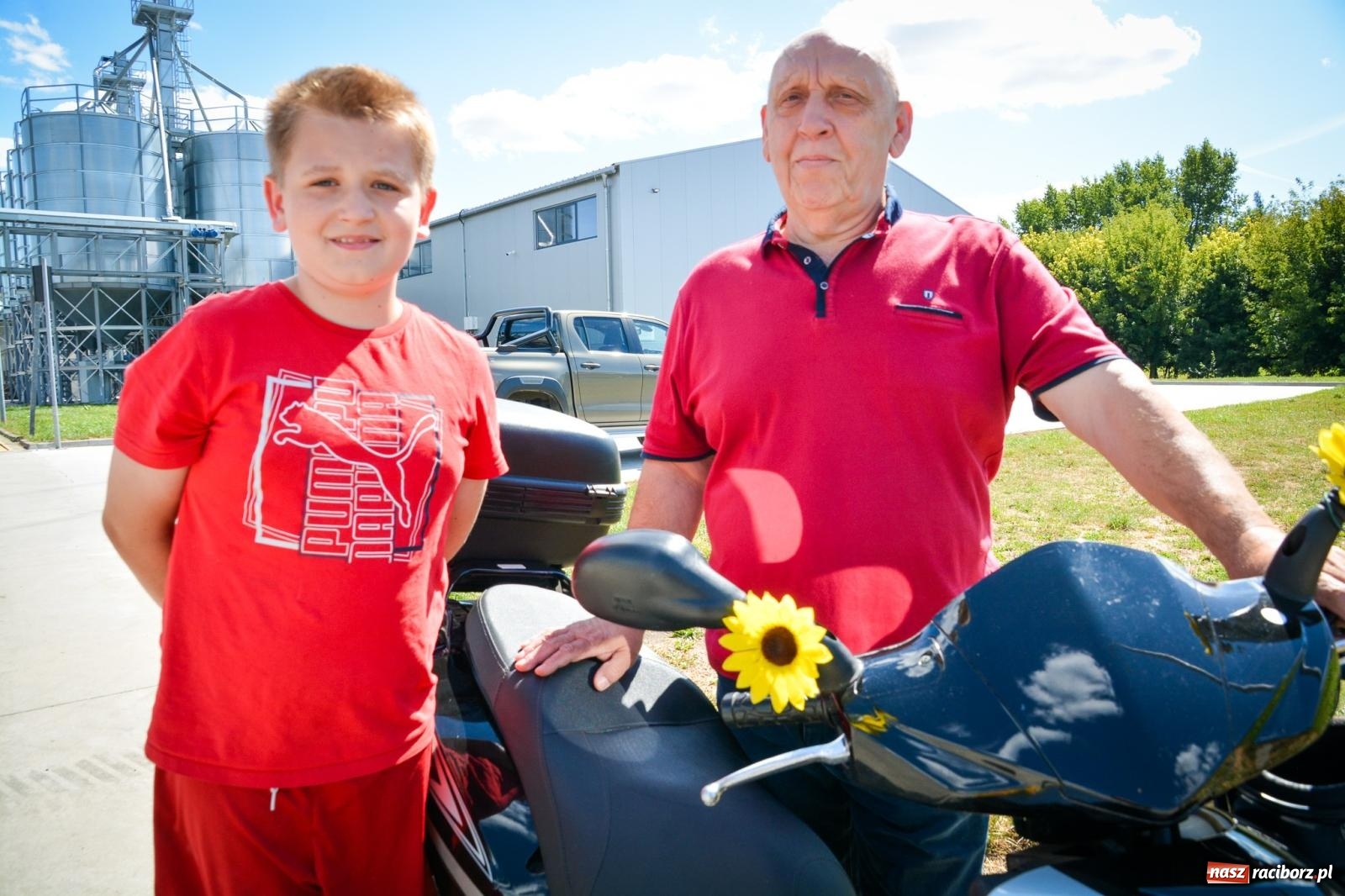 Zdjęcie w galerii na portalu naszraciborz.pl: Dożynki parafii Modzurów w Szonowicach – święto plonów i tradycji wiadomości z regionu