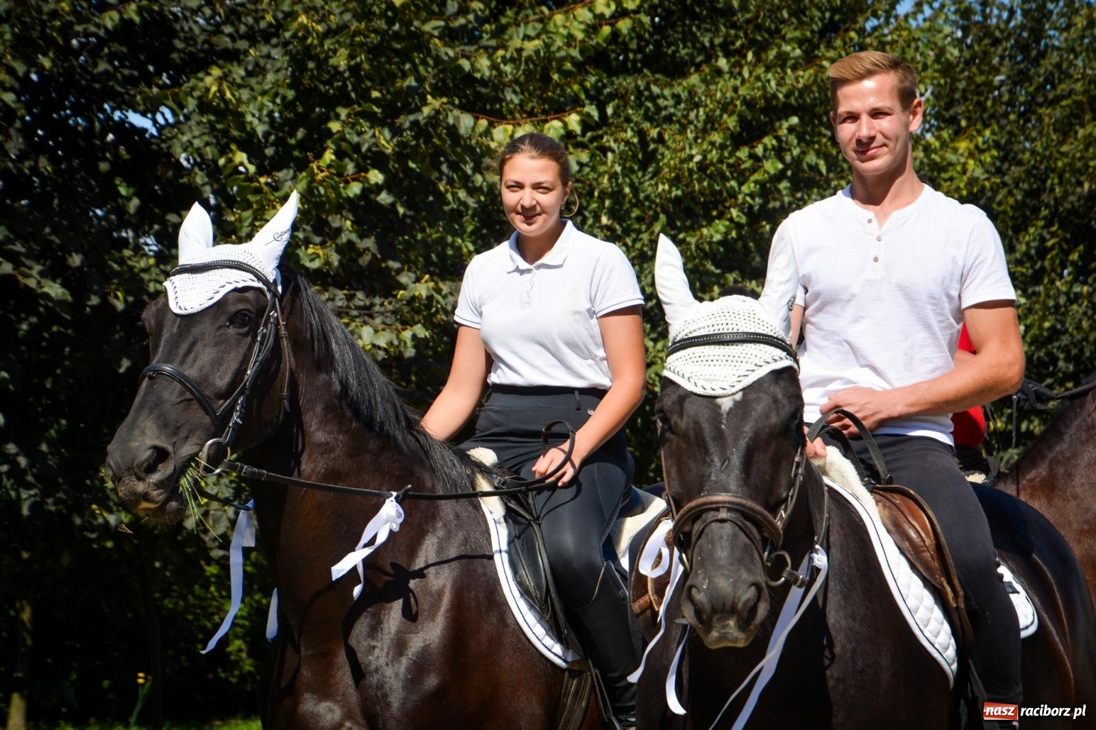 Zdjęcie w galerii na portalu naszraciborz.pl: Dożynki parafii Modzurów w Szonowicach – święto plonów i tradycji wiadomości z regionu