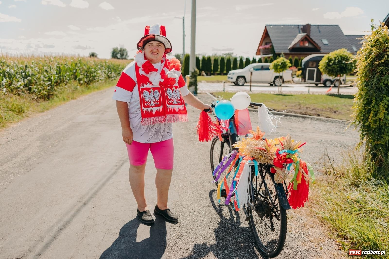 Zdjęcie w galerii na portalu naszraciborz.pl: Maków świętował plony – barwny korowód, konkursy i muzyka [FOTO i WIDEO] wiadomości z regionu