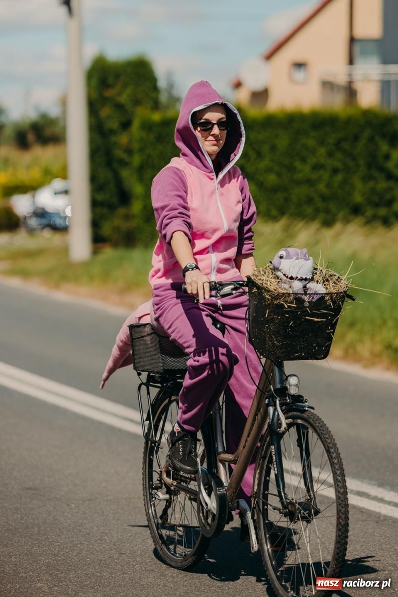 Zdjęcie w galerii na portalu naszraciborz.pl: Maków świętował plony – barwny korowód, konkursy i muzyka [FOTO i WIDEO] wiadomości z regionu