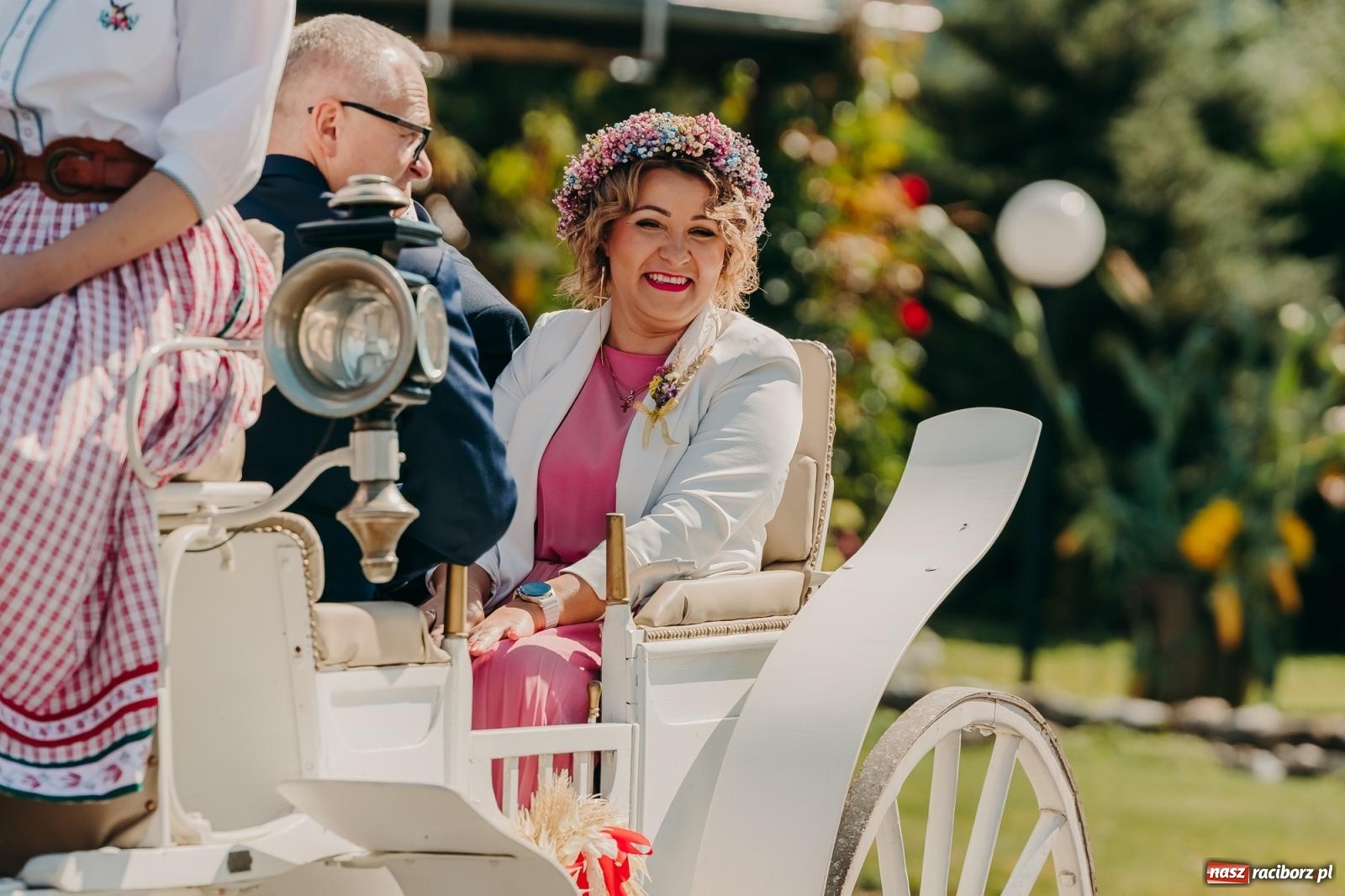 Zdjęcie w galerii na portalu naszraciborz.pl: Maków świętował plony – barwny korowód, konkursy i muzyka [FOTO i WIDEO] wiadomości z regionu