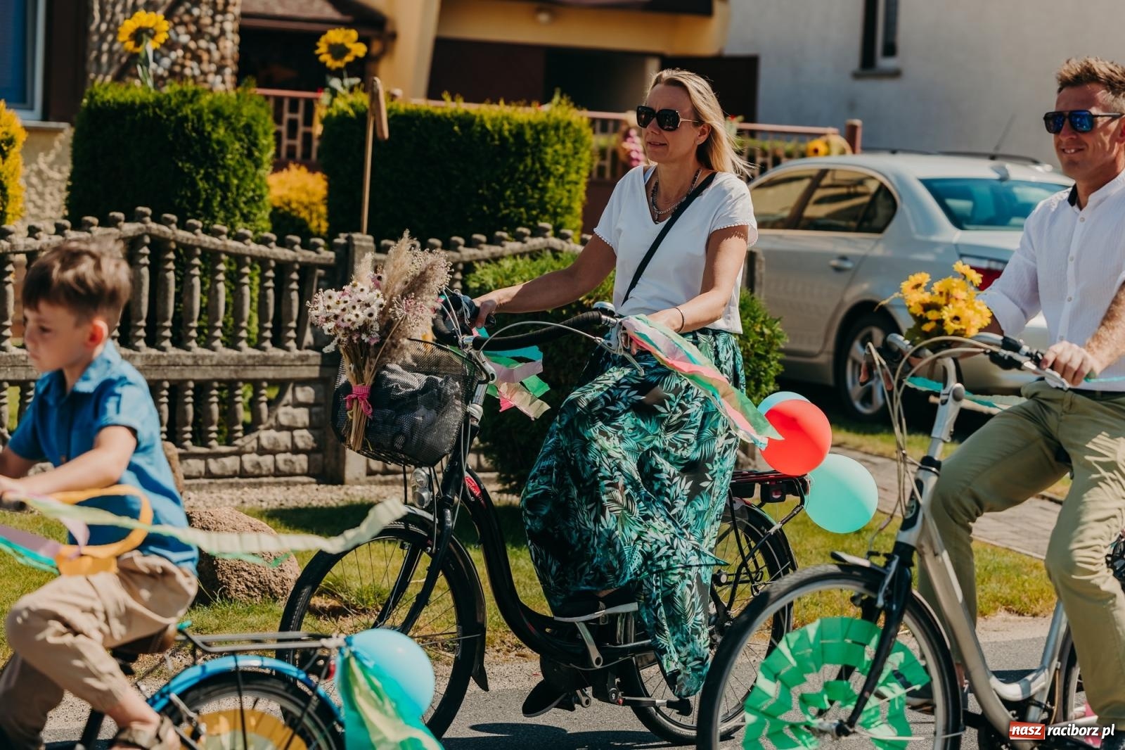 Zdjęcie w galerii na portalu naszraciborz.pl: Maków świętował plony – barwny korowód, konkursy i muzyka [FOTO i WIDEO] wiadomości z regionu