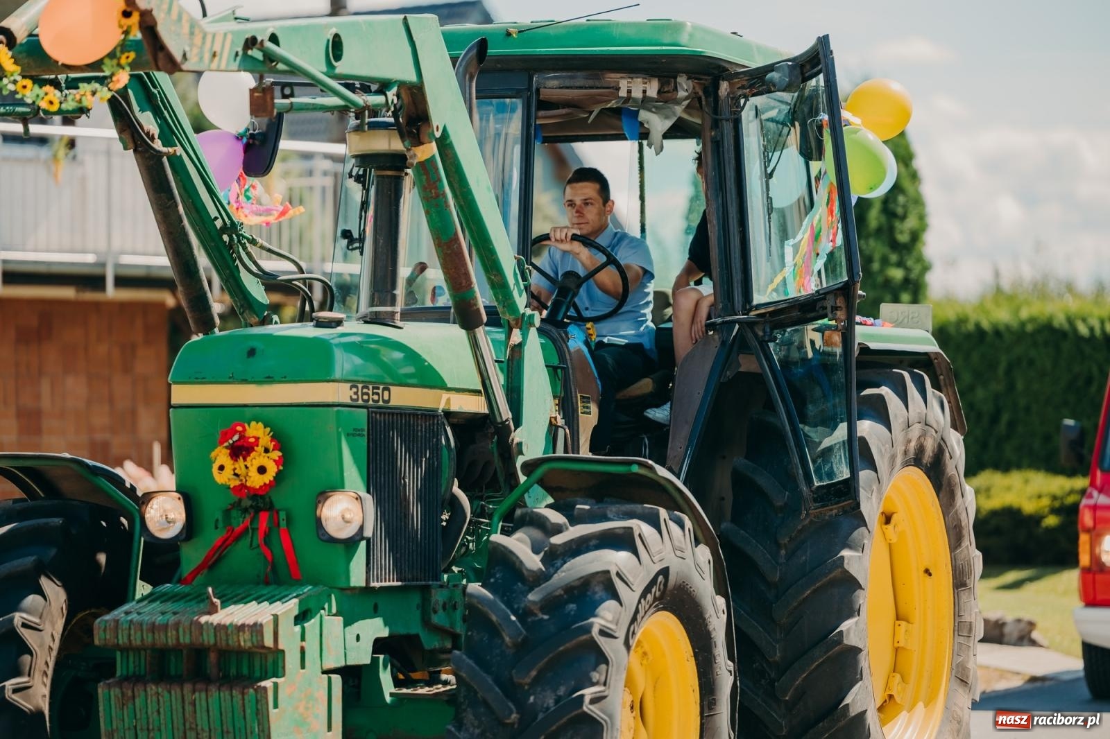 Zdjęcie w galerii na portalu naszraciborz.pl: Maków świętował plony – barwny korowód, konkursy i muzyka [FOTO i WIDEO] wiadomości z regionu