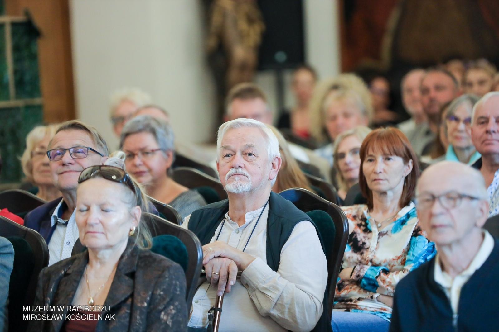 Zdjęcie w galerii na portalu naszraciborz.pl: Arie włoskie w Raciborzu – koncert, który wypełnił salę muzeum po brzegi wiadomości z regionu