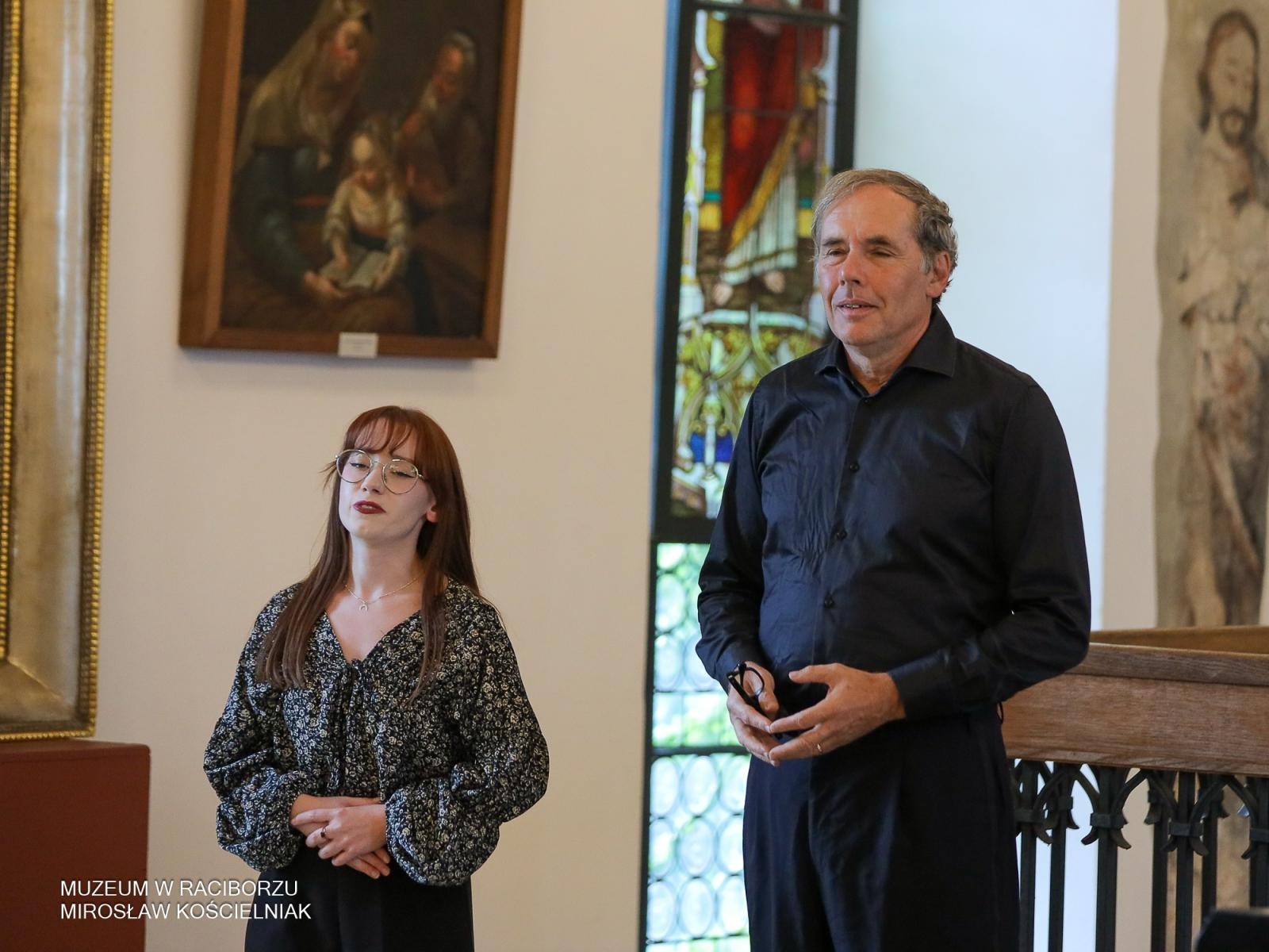 Zdjęcie w galerii na portalu naszraciborz.pl: Arie włoskie w Raciborzu – koncert, który wypełnił salę muzeum po brzegi wiadomości z regionu