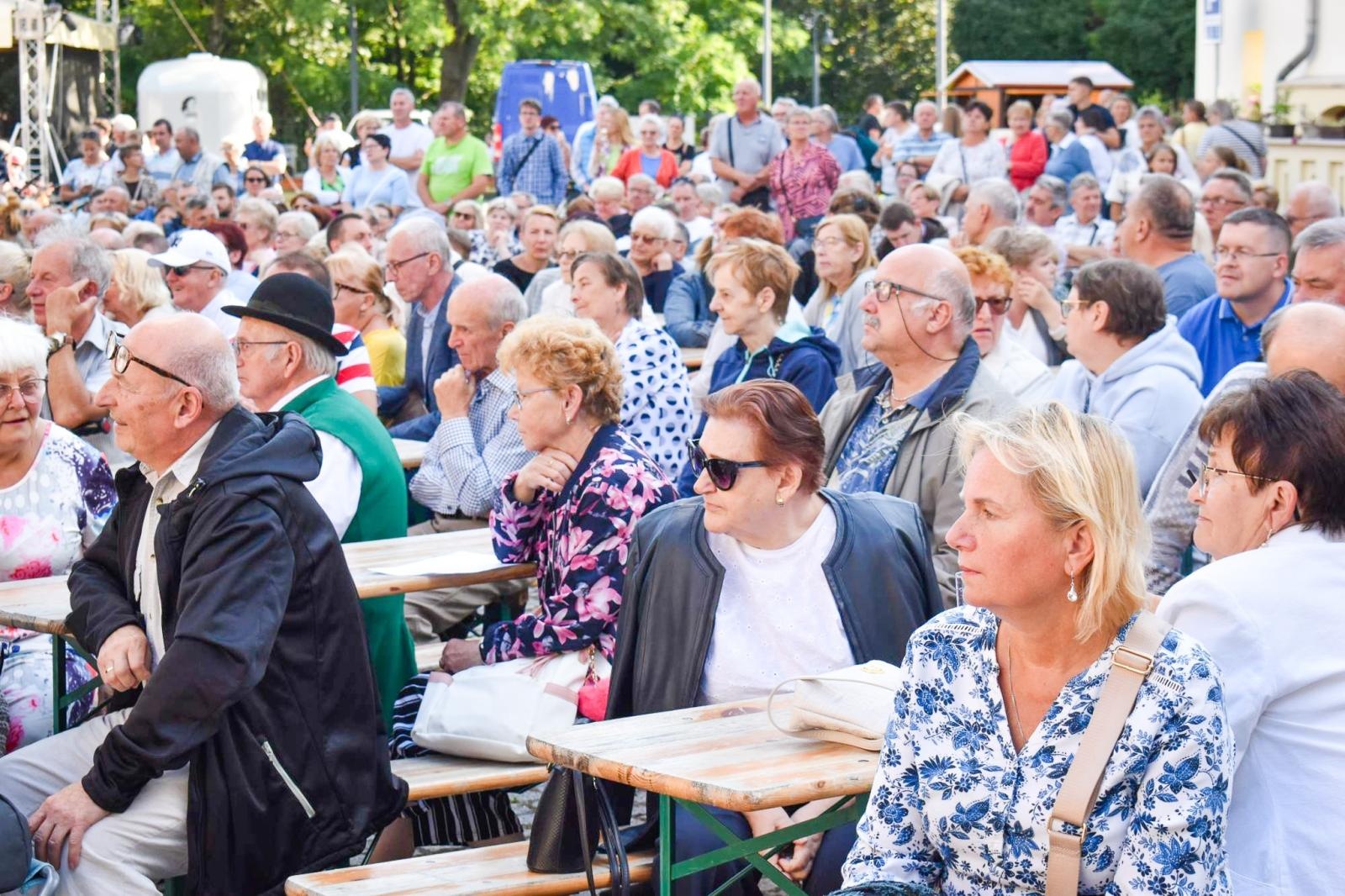 Zdjęcie w galerii na portalu naszraciborz.pl: Nasz kochany Śląsk. Biesiada na Zamku Piastowskim przyciągnęła tłumy wiadomości z regionu