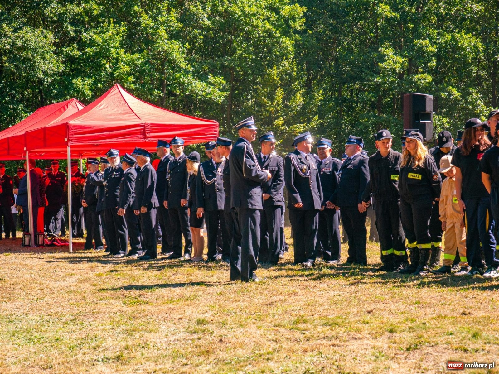 Zdjęcie w galerii na portalu naszraciborz.pl: 33. rocznica wielkiego pożaru lasów w Kuźni Raciborskiej – hołd dla bohaterów [FOTO i WIDEO] wiadomości z regionu