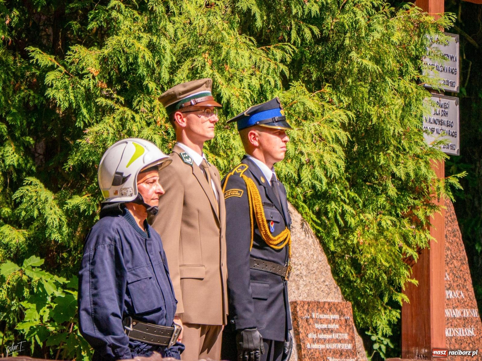 Zdjęcie w galerii na portalu naszraciborz.pl: 33. rocznica wielkiego pożaru lasów w Kuźni Raciborskiej – hołd dla bohaterów [FOTO i WIDEO] wiadomości z regionu