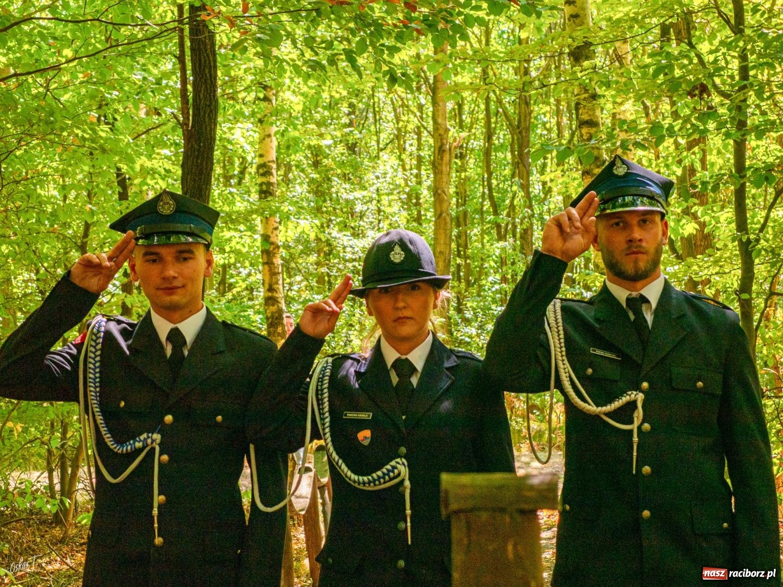 Zdjęcie w galerii na portalu naszraciborz.pl: 33. rocznica wielkiego pożaru lasów w Kuźni Raciborskiej – hołd dla bohaterów [FOTO i WIDEO] wiadomości z regionu
