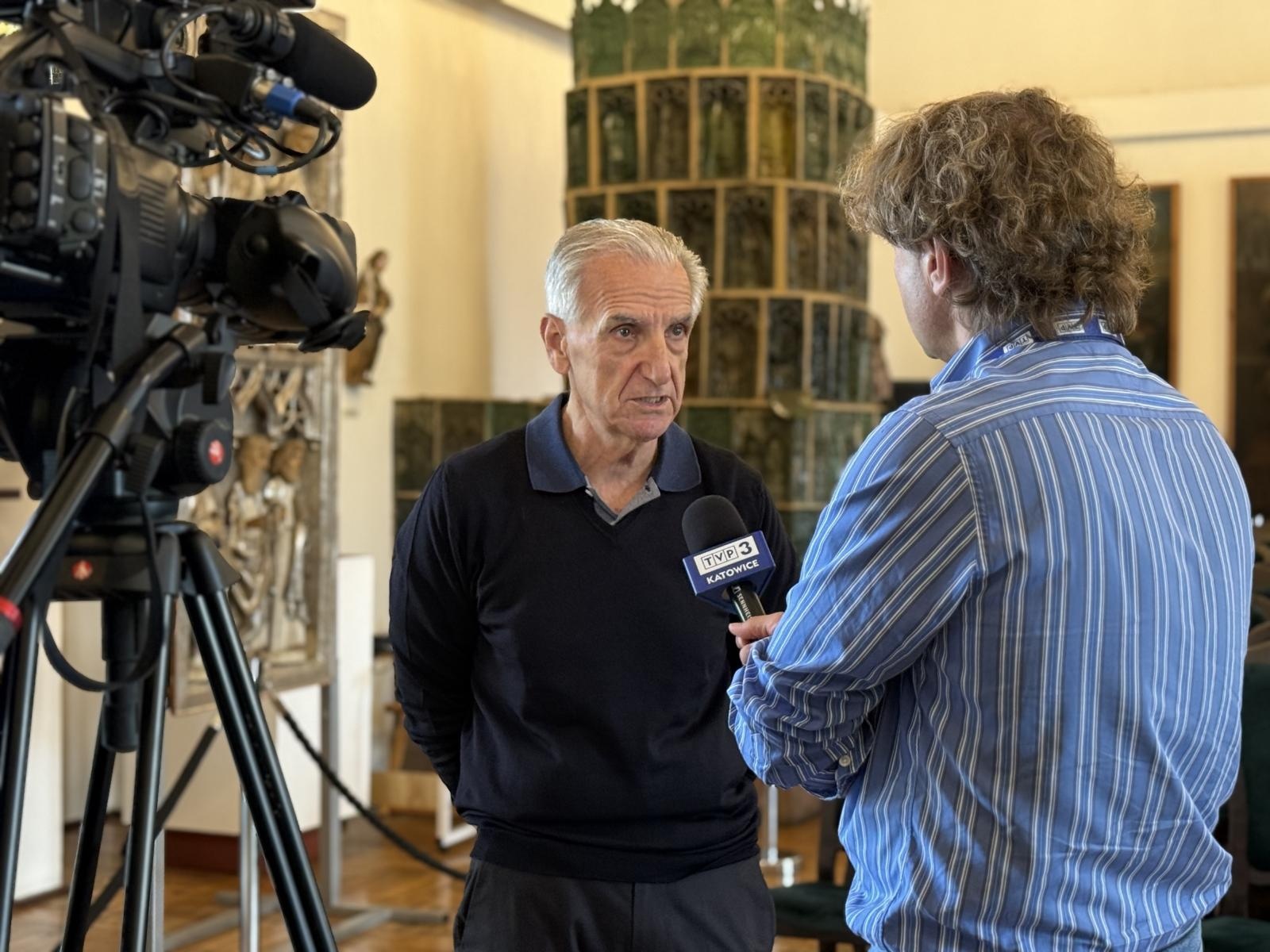 Zdjęcie w galerii na portalu naszraciborz.pl: Cenne pamiątki trafiły do raciborskiego Muzeum wiadomości z regionu