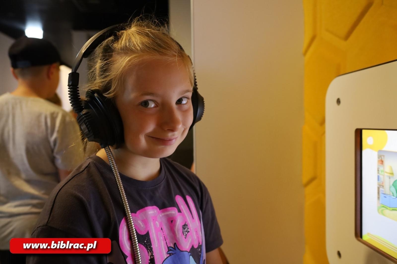 Zdjęcie w galerii na portalu naszraciborz.pl: Mamma Mia! Uczestnicy Lata z Biblioteką na wycieczce w Studiu Filmów Rysunkowych wiadomości z regionu