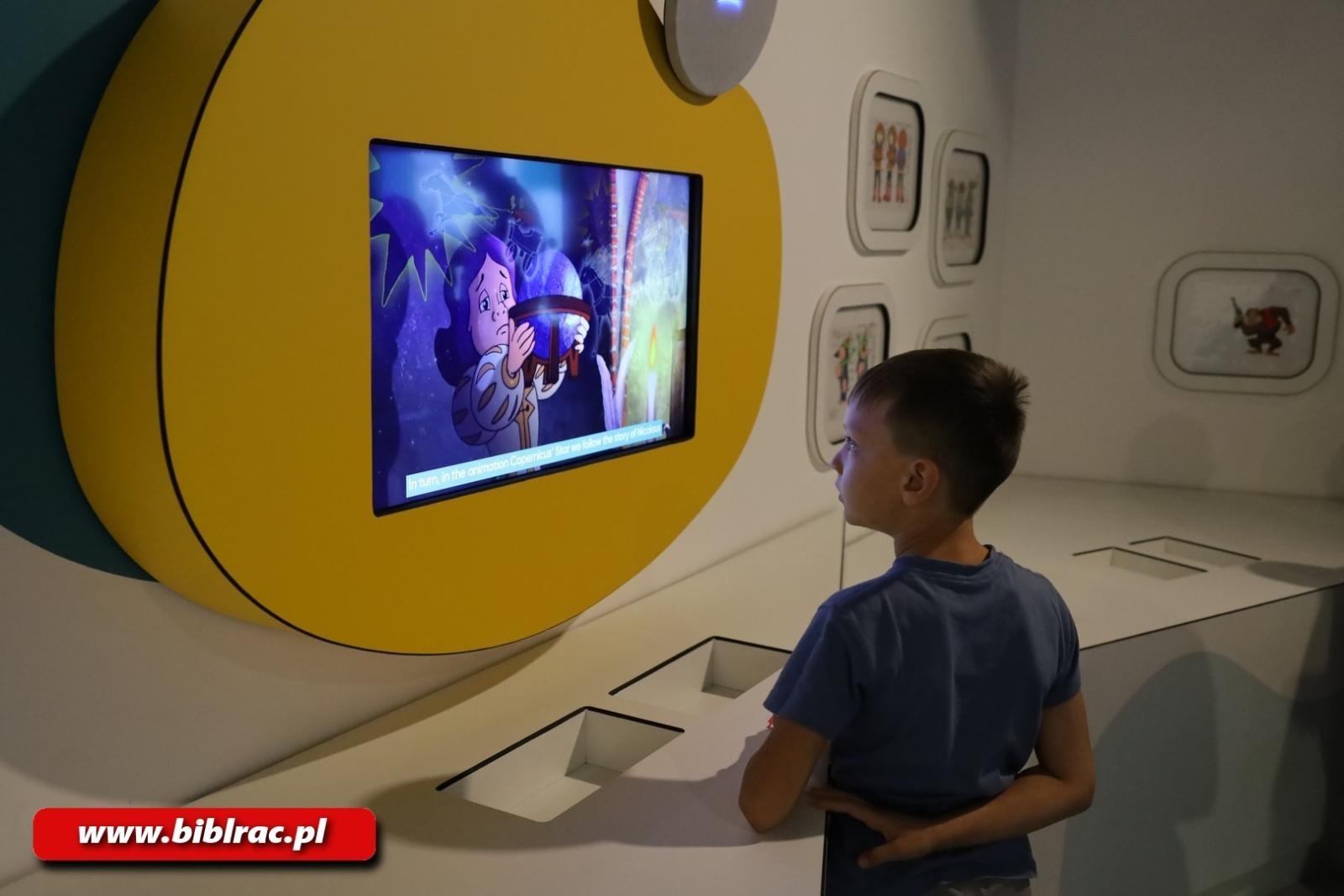 Zdjęcie w galerii na portalu naszraciborz.pl: Mamma Mia! Uczestnicy Lata z Biblioteką na wycieczce w Studiu Filmów Rysunkowych wiadomości z regionu