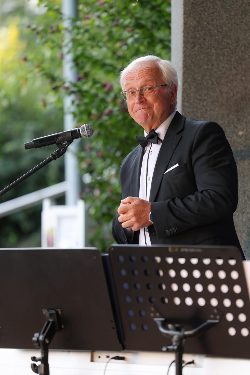 Zdjęcie w galerii na portalu naszraciborz.pl: W krainie uśmiechu Parku Roth wybrzmiały klasyki operetki i musicalu wiadomości z regionu