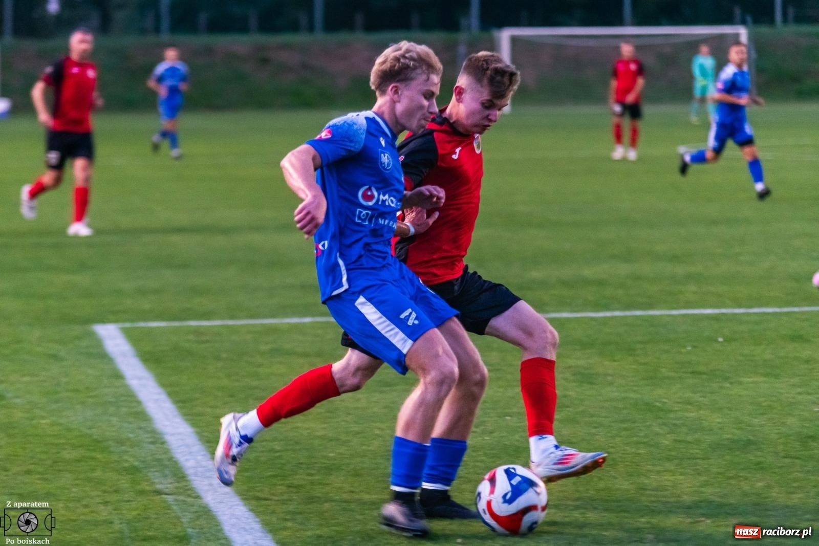 Zdjęcie w galerii na portalu naszraciborz.pl: Tłumy na derbach powiatu. Unia Racibórz liderem klasy okręgowej [FOTO] wiadomości z regionu
