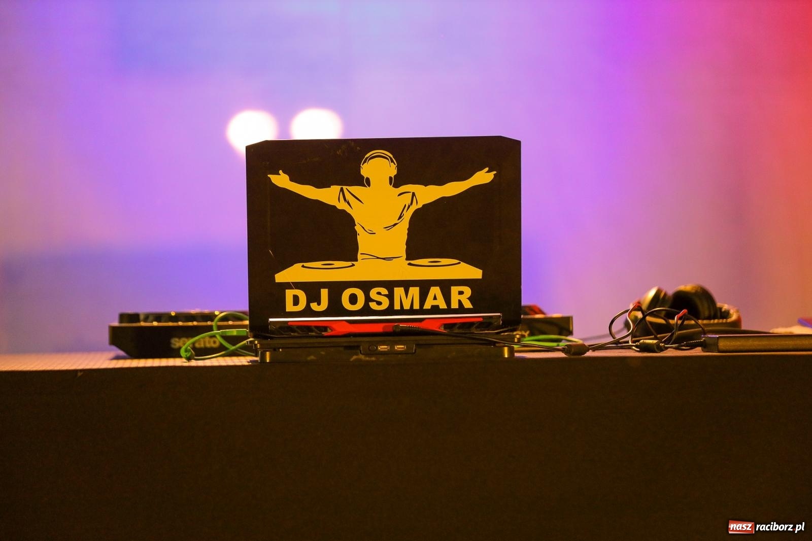 Zdjęcie w galerii na portalu naszraciborz.pl: Potańcówka kubańska na bulwarach przyciągnęła tłumy miłośników latino wiadomości z regionu