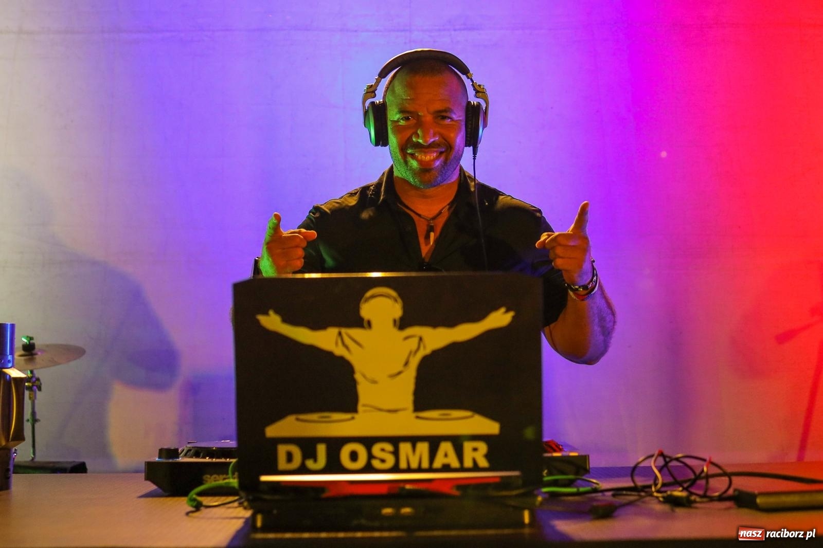 Zdjęcie w galerii na portalu naszraciborz.pl: Potańcówka kubańska na bulwarach przyciągnęła tłumy miłośników latino wiadomości z regionu