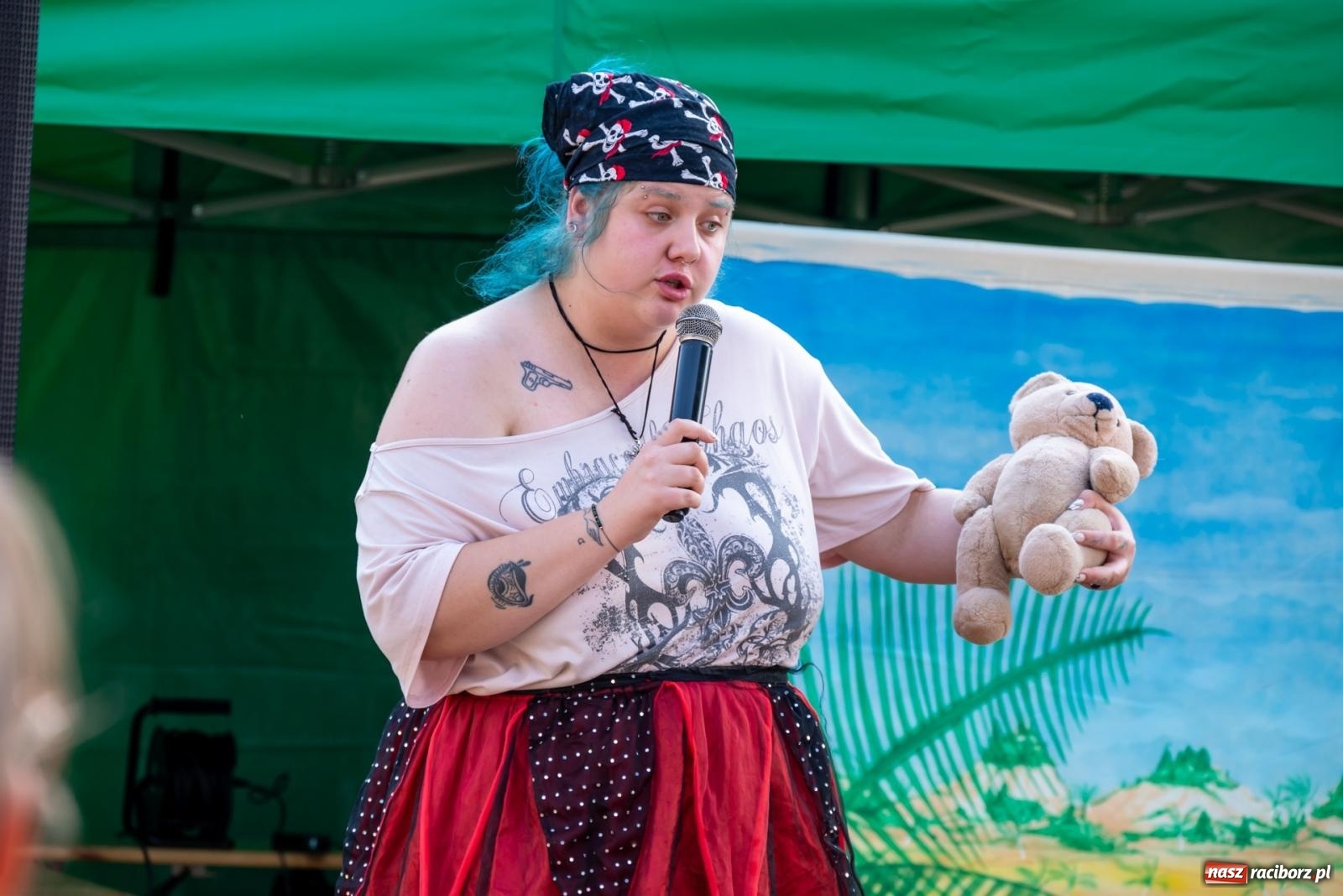 Zdjęcie w galerii na portalu naszraciborz.pl: Wkręceni w klimat. Sąsiedzki piknik ekologiczny w Bojanowie wiadomości z regionu