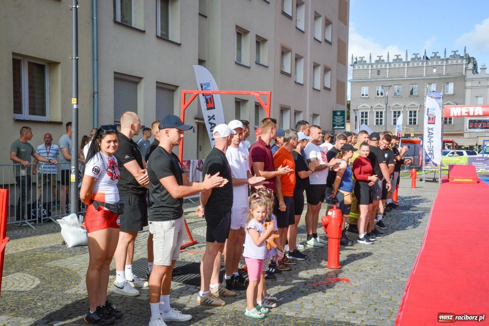 Zdjęcie w galerii na portalu naszraciborz.pl: Najtwardsi strażacy w akcji – siódma edycja Toughest Firefighter Racibórz na Placu Dominikańskim [FOTO i WIDEO] wiadomości z regionu