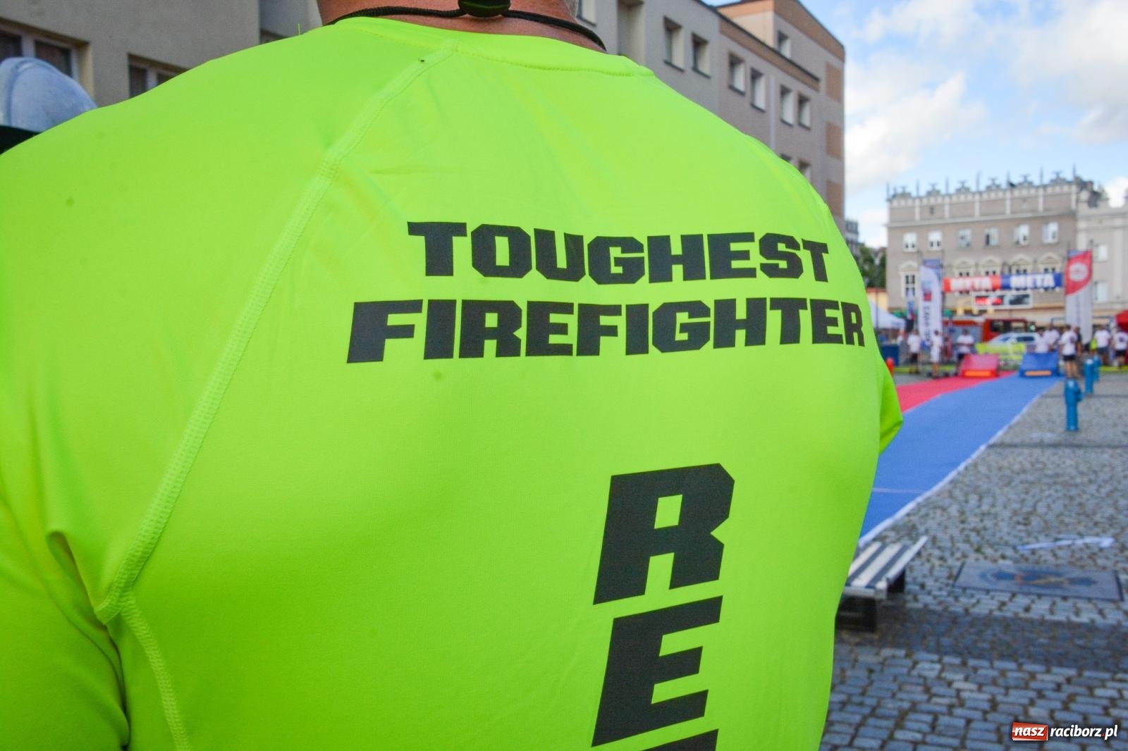 Zdjęcie w galerii na portalu naszraciborz.pl: Najtwardsi strażacy w akcji – siódma edycja Toughest Firefighter Racibórz na Placu Dominikańskim [FOTO i WIDEO] wiadomości z regionu