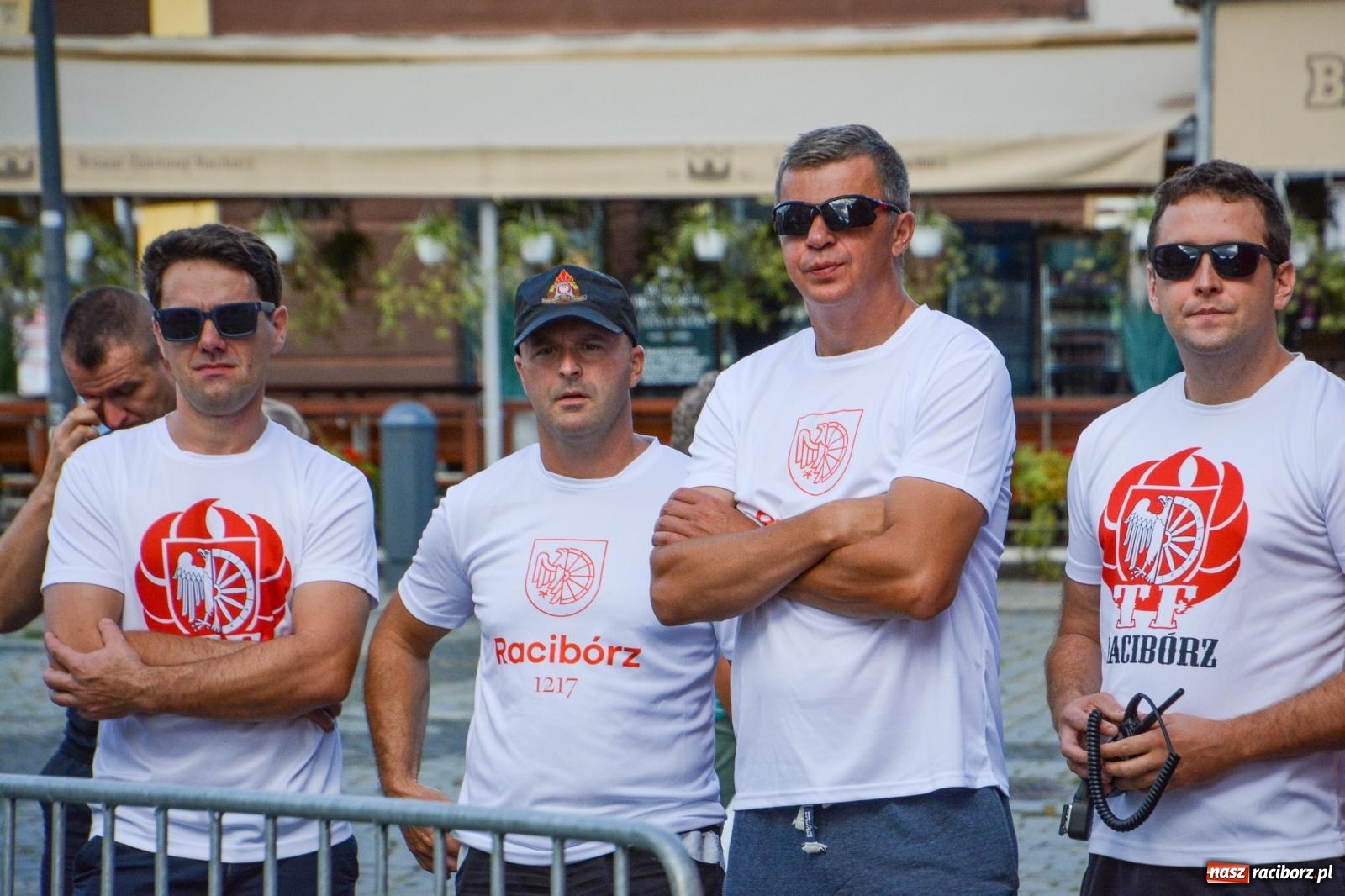 Zdjęcie w galerii na portalu naszraciborz.pl: Najtwardsi strażacy w akcji – siódma edycja Toughest Firefighter Racibórz na Placu Dominikańskim [FOTO i WIDEO] wiadomości z regionu