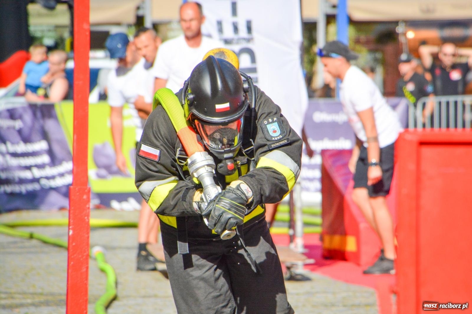 Zdjęcie w galerii na portalu naszraciborz.pl: Najtwardsi strażacy w akcji – siódma edycja Toughest Firefighter Racibórz na Placu Dominikańskim [FOTO i WIDEO] wiadomości z regionu