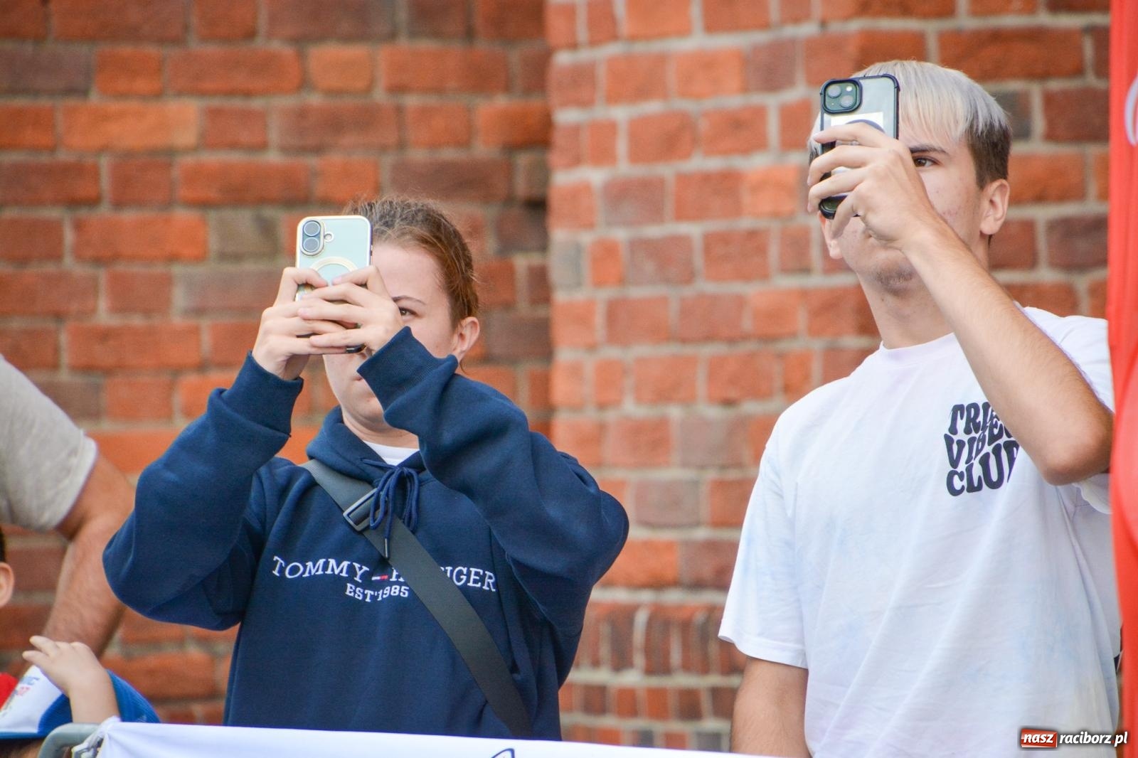 Zdjęcie w galerii na portalu naszraciborz.pl: Najtwardsi strażacy w akcji – siódma edycja Toughest Firefighter Racibórz na Placu Dominikańskim [FOTO i WIDEO] wiadomości z regionu