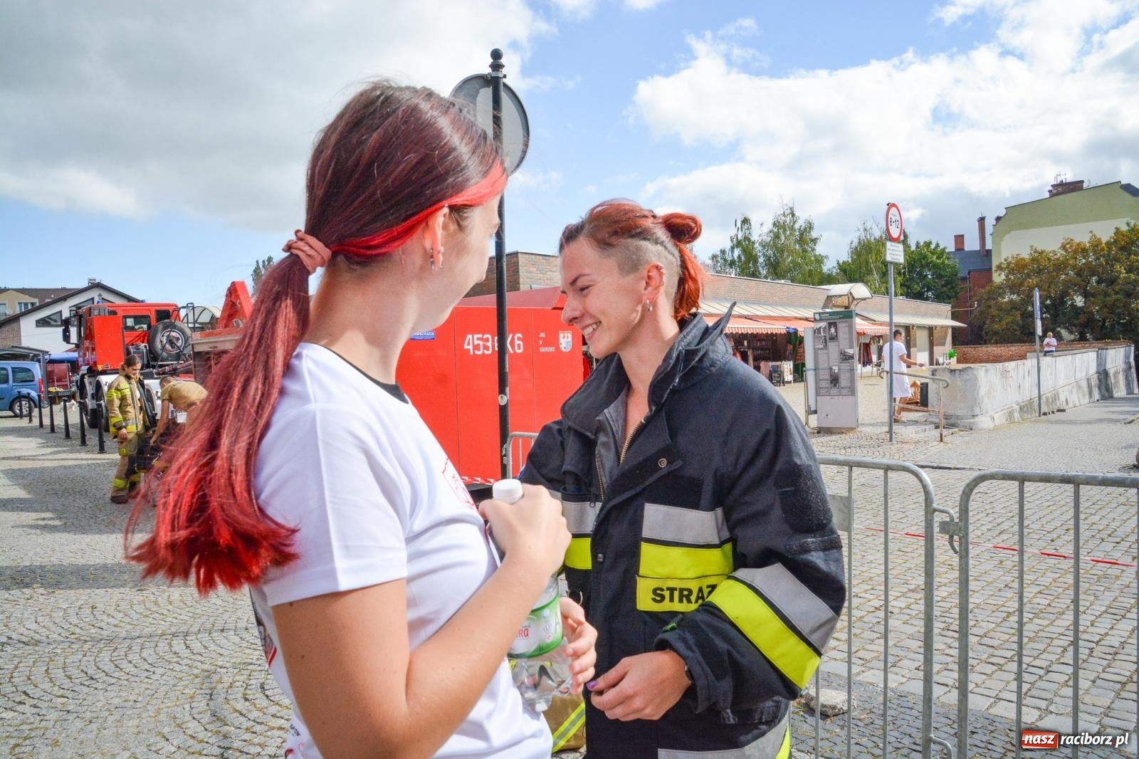 Zdjęcie w galerii na portalu naszraciborz.pl: Najtwardsi strażacy w akcji – siódma edycja Toughest Firefighter Racibórz na Placu Dominikańskim [FOTO i WIDEO] wiadomości z regionu